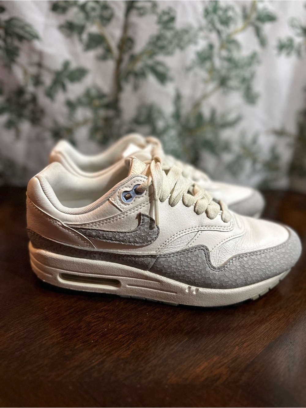 Nike Air Max 1 Sneakers - White/Cream - Women's US 7.5